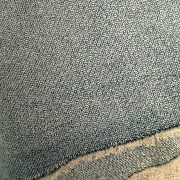NWT Levi’s Jean Shorts - Picture 8 of 9
